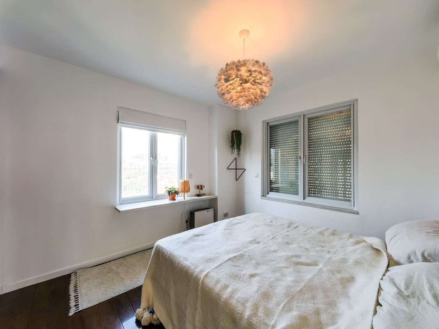 Rare collector‘s grade duplex by architect Alexandre Léonard at Amyron Apartments, Gao’an Road. 160 sqm + 50 sqm private roof terrace. A legendary love story in Shanghai‘s heart.