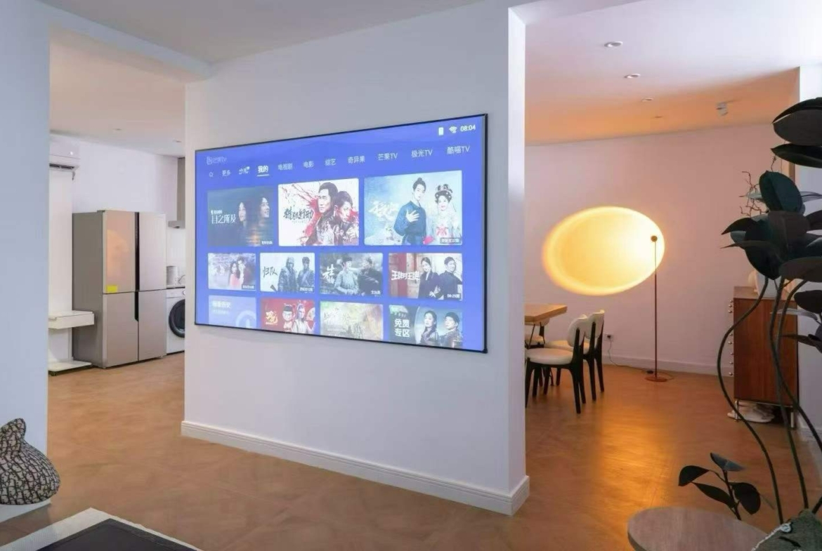 Standalone lane house on protected Hunan Road. 280 sqm, 5 bedrooms, 60 sqm roof terrace, parking available. Live, office, or showroom. 48,000 RMB/month.