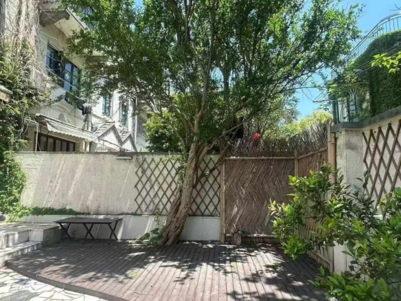 Gao’an Road Lane House | 150 sqm | 3-Bed 3-Bath | Garden + Terrace | Floor Heating