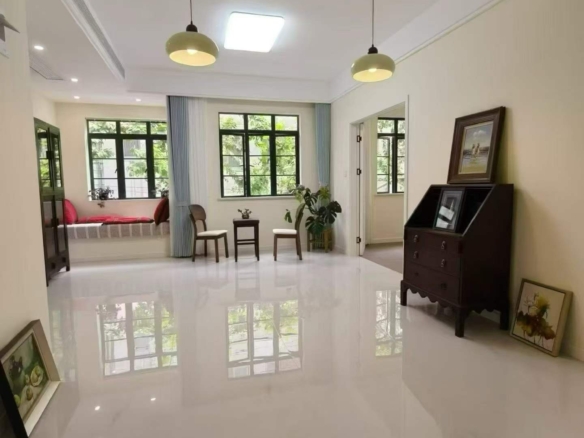 Xinle Road Heritage Apartment | 2-Bed 1-Bath | Double South Exposure | Owner Direct | FFC
