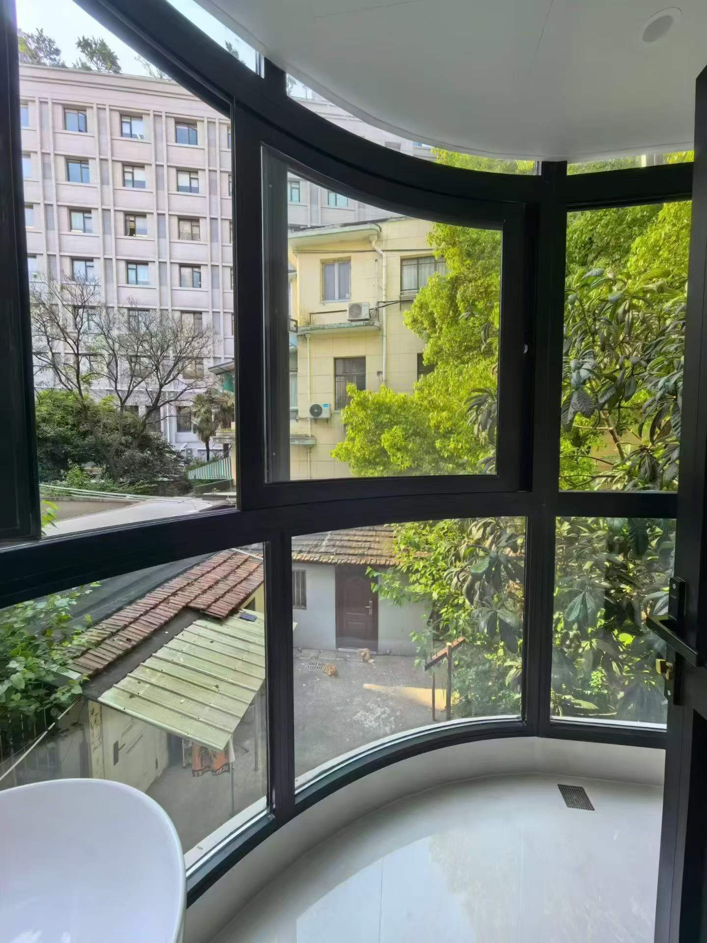 Xinle Road Heritage Apartment | 2-Bed 1-Bath | Double South Exposure | Owner Direct | FFC