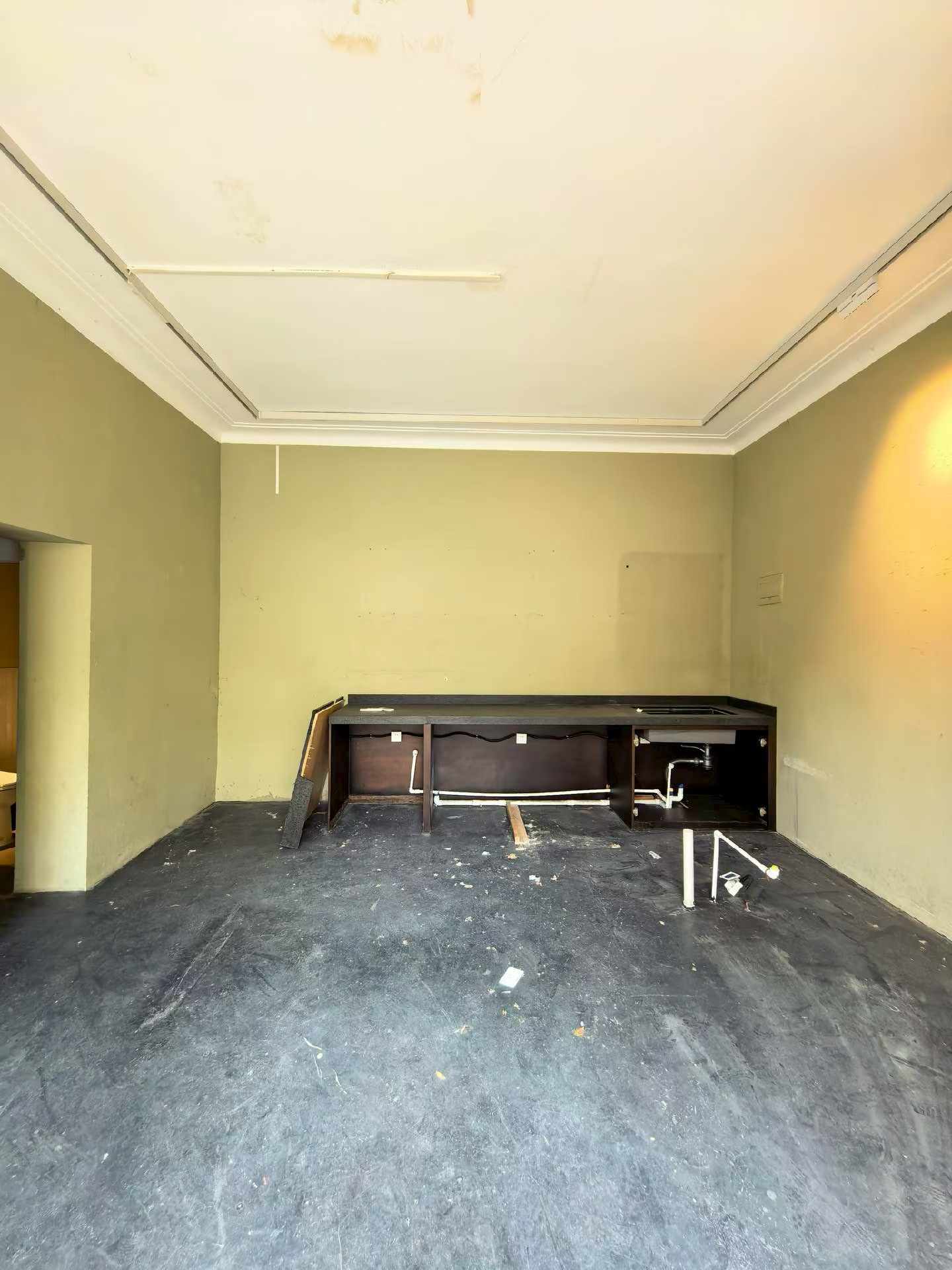 Wuyuan Road Garden Lane House | Double South-Facing Studio | Private Garden