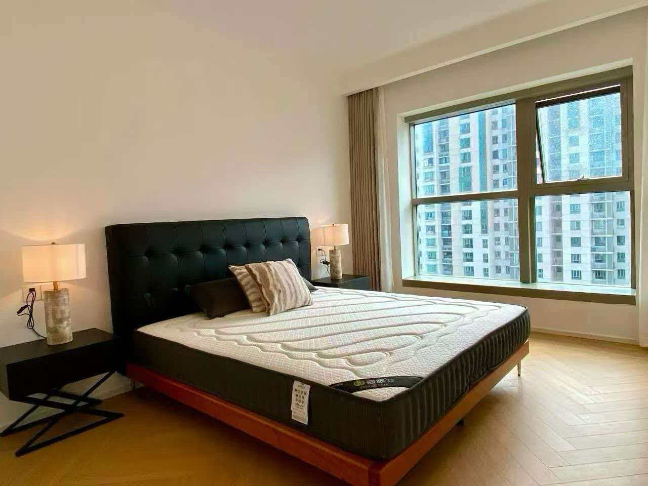 Eight Park Avenue | 160 sqm 4-Bed | 2 Baths | Floor Heating + Central AC | Free Clubhouse Access
