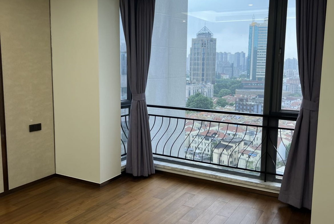 The Summit | High Floor 163 sqm 3-Bed 3 Baths |  Smart Home | Floor Heating + Central AC | Parking Included