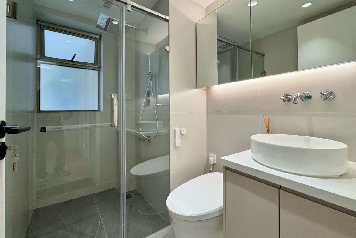 One Park Avenue | 135 sqm | 3-Bed 2 Baths | Floor Heating + Central AC