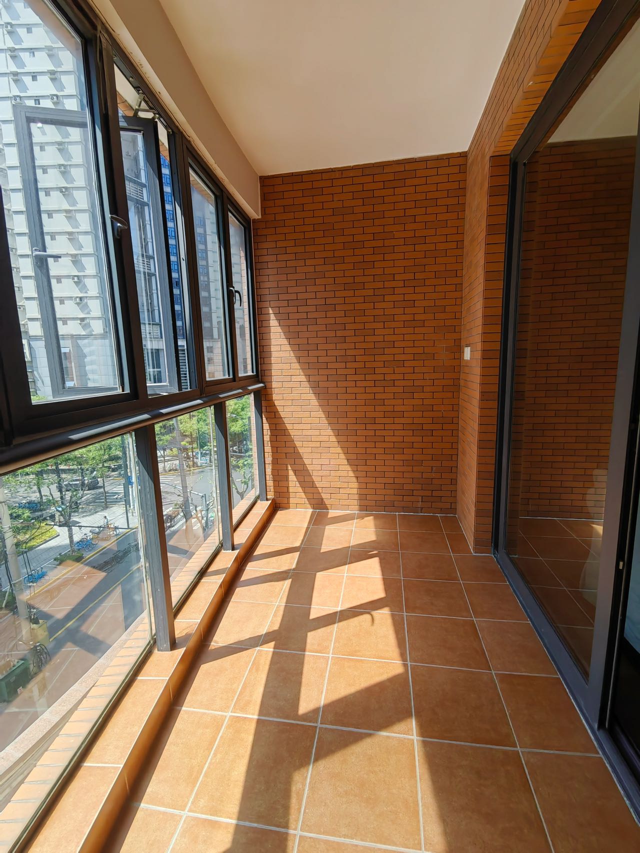 Territory Shanghai (Tai Fu Ming Di) | 2-Bed 1-Bath | No Agency Fee