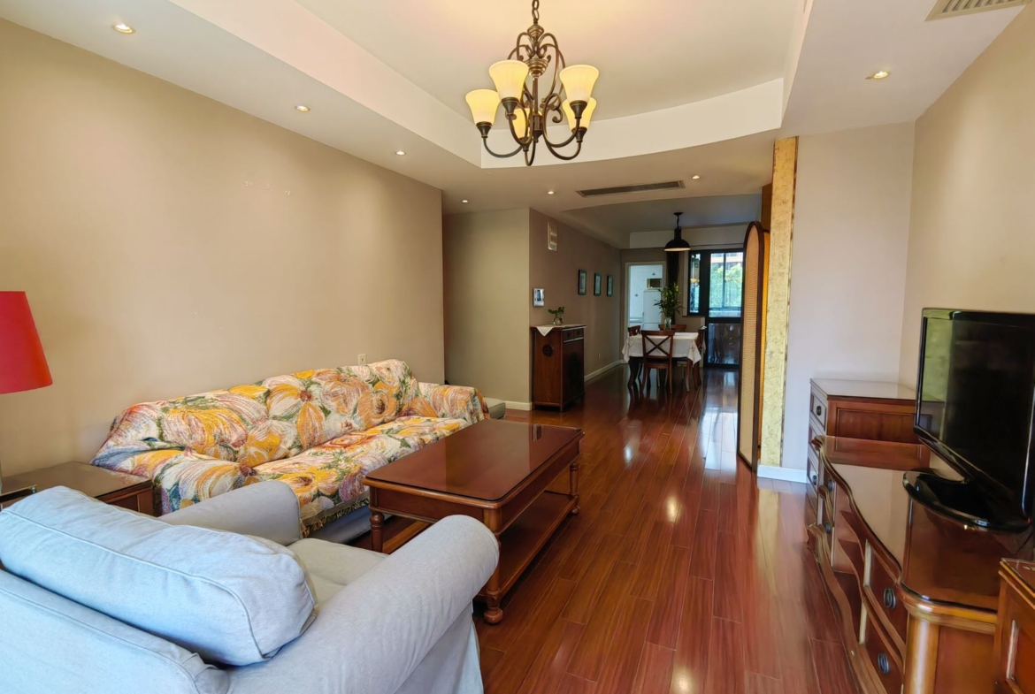 Territory Shanghai (Tai Fu Ming Di) | 2-Bed 1-Bath | No Agency Fee