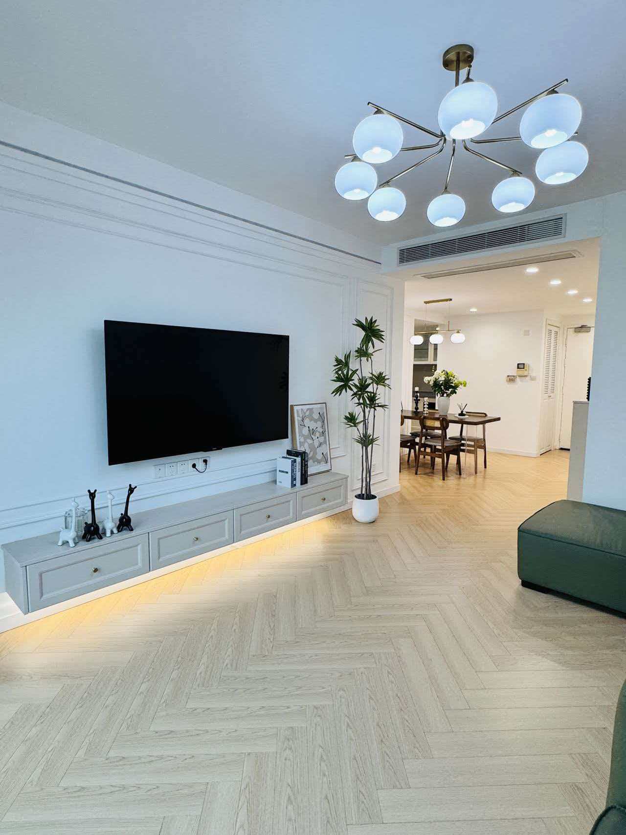 Eight Park Avenue | 100 sqm | 2-Bed 2-Bath | High Floor