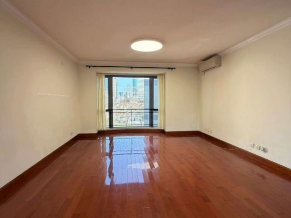 The Summit | 166 sqm | 3-Bed 2-Bath | 3 Balconies | Maid’s Room | Parking