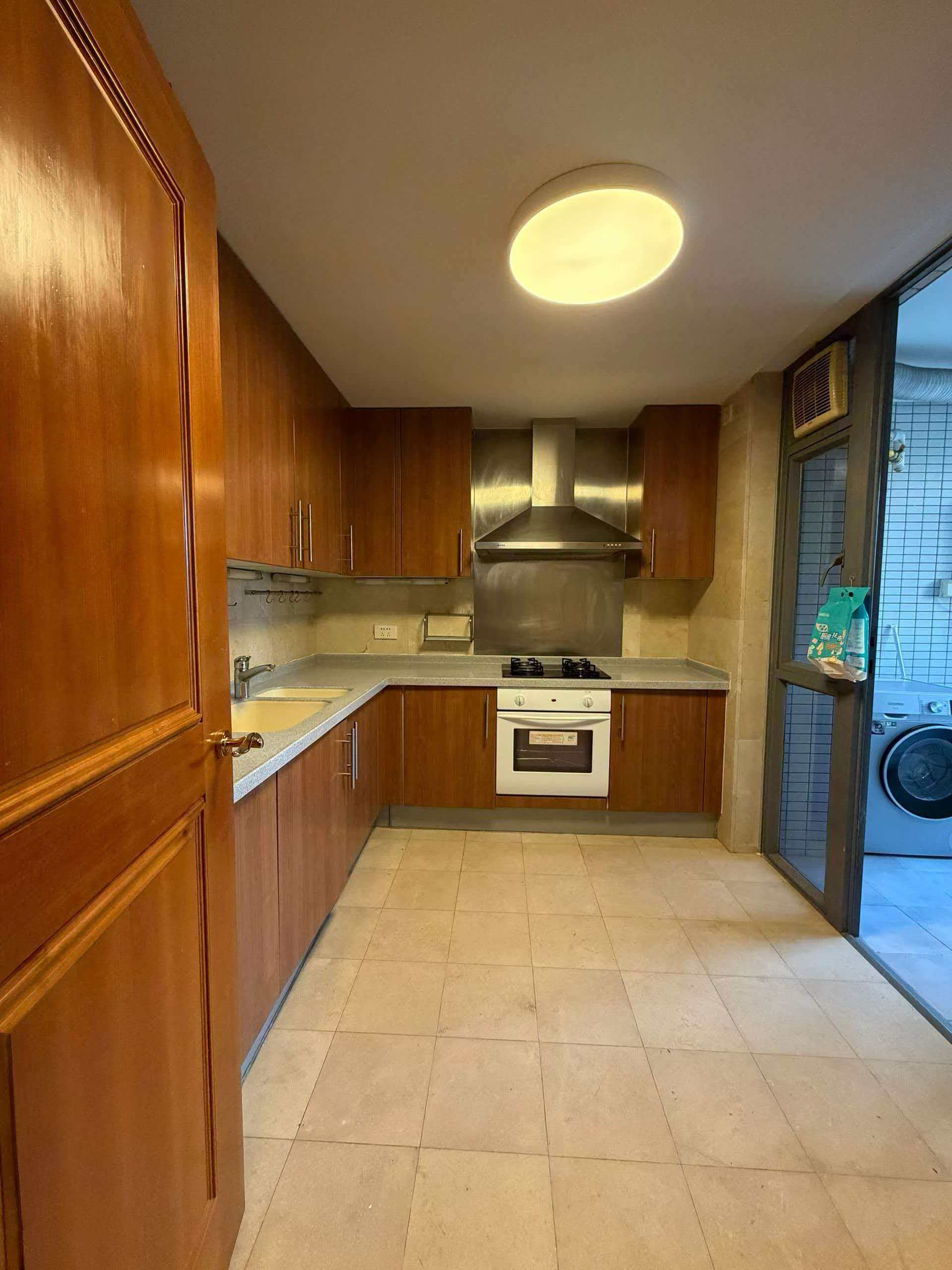 The Summit | 166 sqm | 3-Bed 2-Bath | 3 Balconies | Maid’s Room | Parking