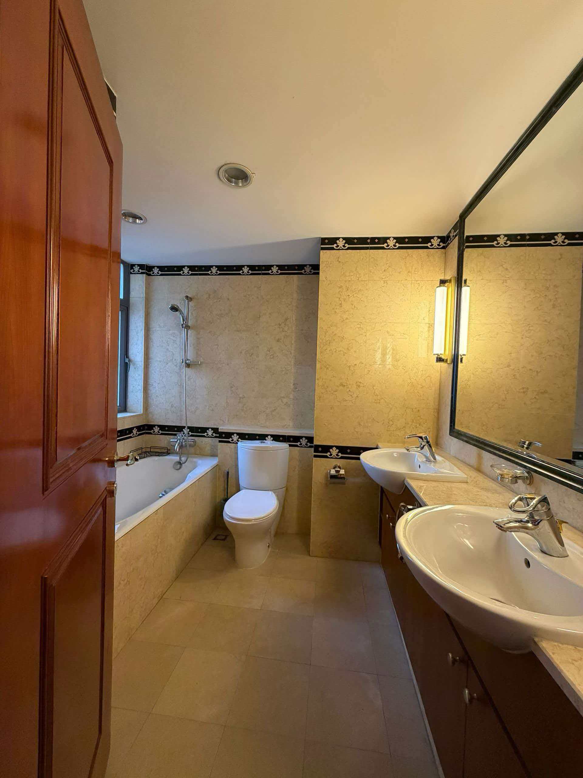 The Summit | 166 sqm | 3-Bed 2-Bath | 3 Balconies | Maid’s Room | Parking