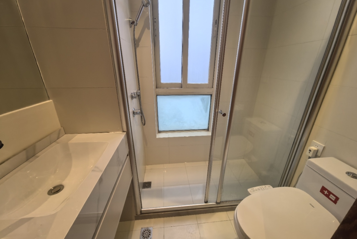 Ladoll International City | 120 sqm | 2-Bed 2-Bath | High Floor | Dishwasher