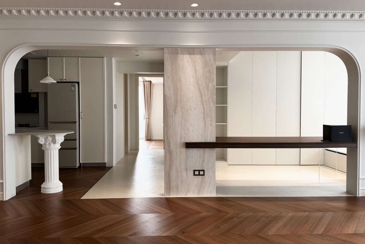 Mingyuan Century City | 175 sqm | 3-Bed 2-Bath | Central AC + Floor Heating | Double Balcony
