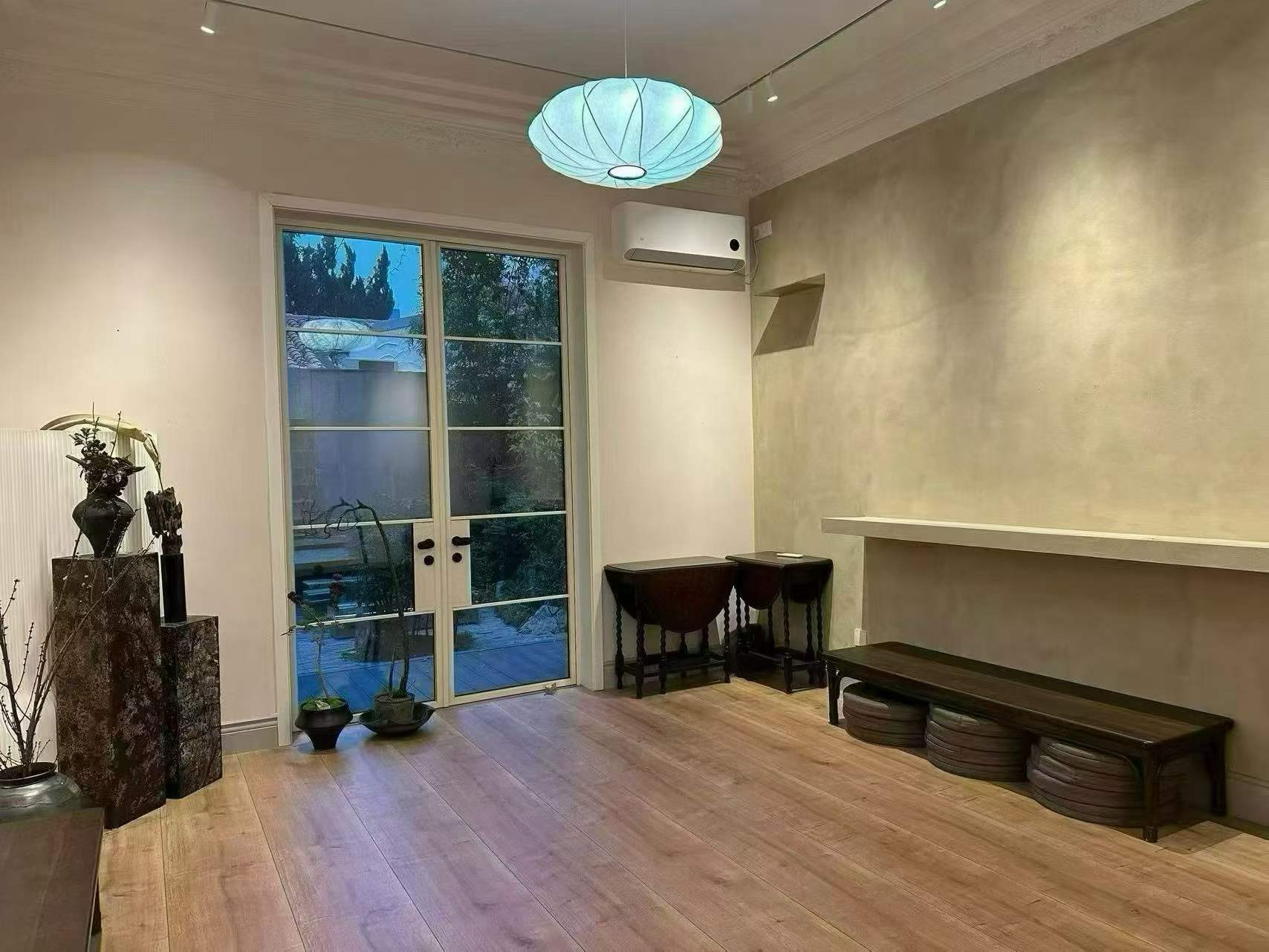 Taiyuan-Road-FFC-Garden-Studio-200-sqm-Creative-Office-Shanghai-Rentals (5) Lane house studio on Taiyuan Road with 200 sqm indoor space and 140 sqm private garden. Ideal for creative office, design studio, or photography workspace. 55,000 RMB/month.