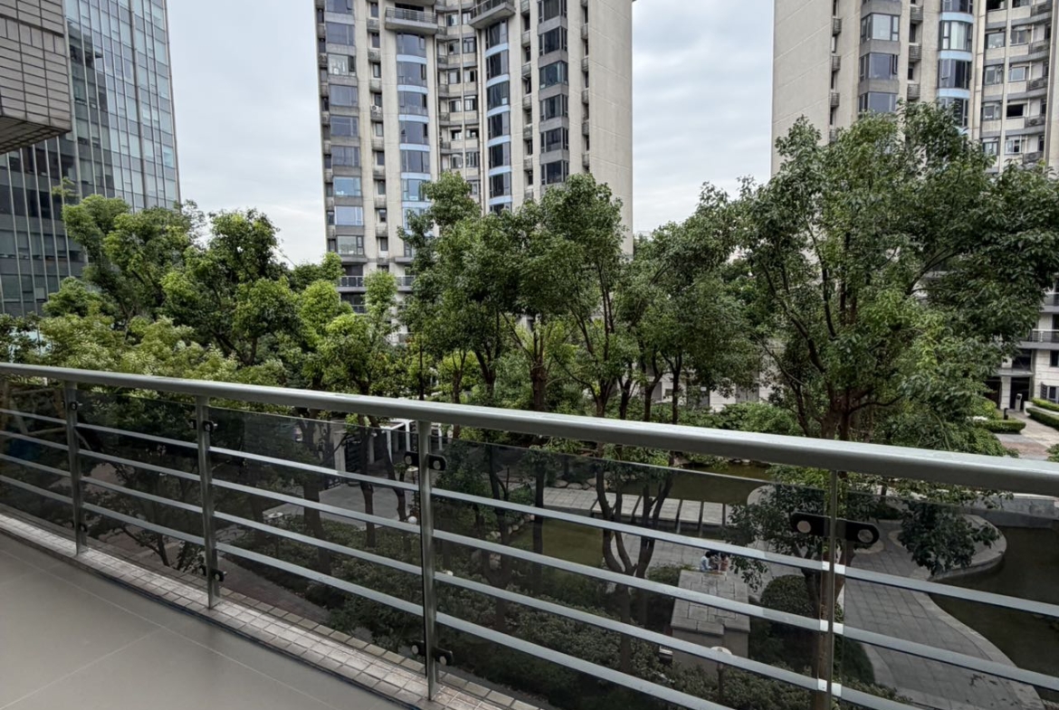 Top floor penthouse at The Summit in the Former French Concession. 5+1 bedrooms, 4 bathrooms, large private terrace. Steps from Anfu Road. 100,000 RMB/month.