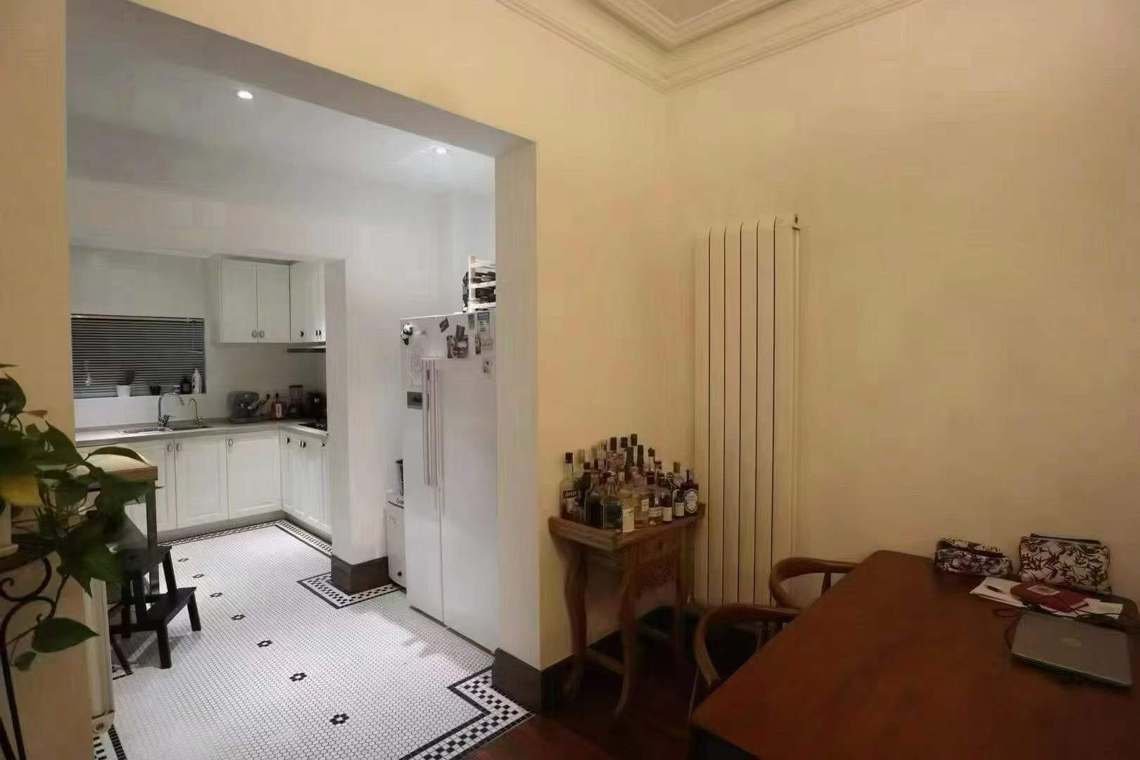 changle-road-ffc-lane-house-120-sqm-private-garden-wall-heating-shanghai-rentals (6) Ground floor lane house on Changle Road with private garden. 120 sqm, 2 beds, 2 baths, wall heating. Central FFC location. 22,000 RMB/month.