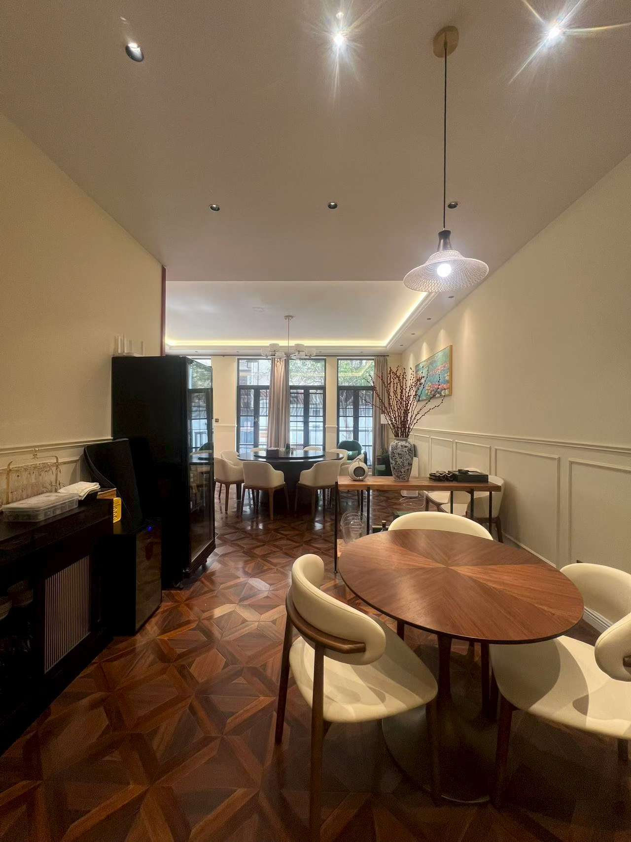wulumuqi-road-lane-house-100-sqm-1-bed-1-bath-garden-live-work-shanghai-rentals (3) Ground floor lane house on North Urumqi Road with private garden. 100 sqm, 1 bed, 1 bath, 30 sqm garden. Live or work. 22,000 RMB/month.
