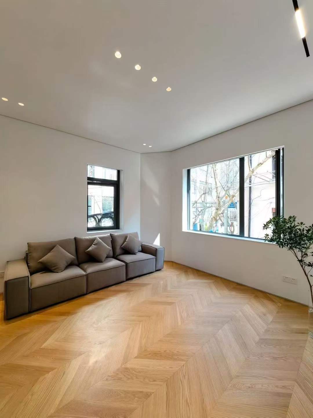 yuyuan-road-lane-house-jingan-3-bed-2-bath-floor-heating-shanghai-rentals (2) Heritage lane house on Yuyuan Road near Jing'an Temple. 3 beds, 2 baths, underfloor heating, central AC, storage room. 1927 building, 2024 restoration. 26,000 RMB/month.