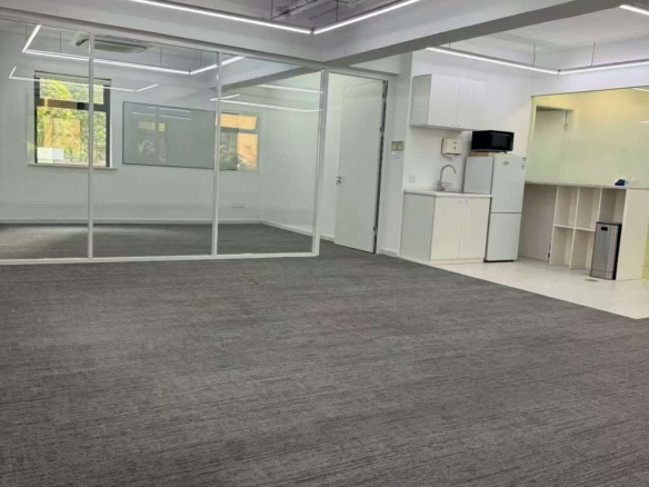 Office/commercial unit at President Apartment on Huashan Road. 144 sqm, 90% floor area ratio, management fee + fapiao included. 19,500 RMB/month.