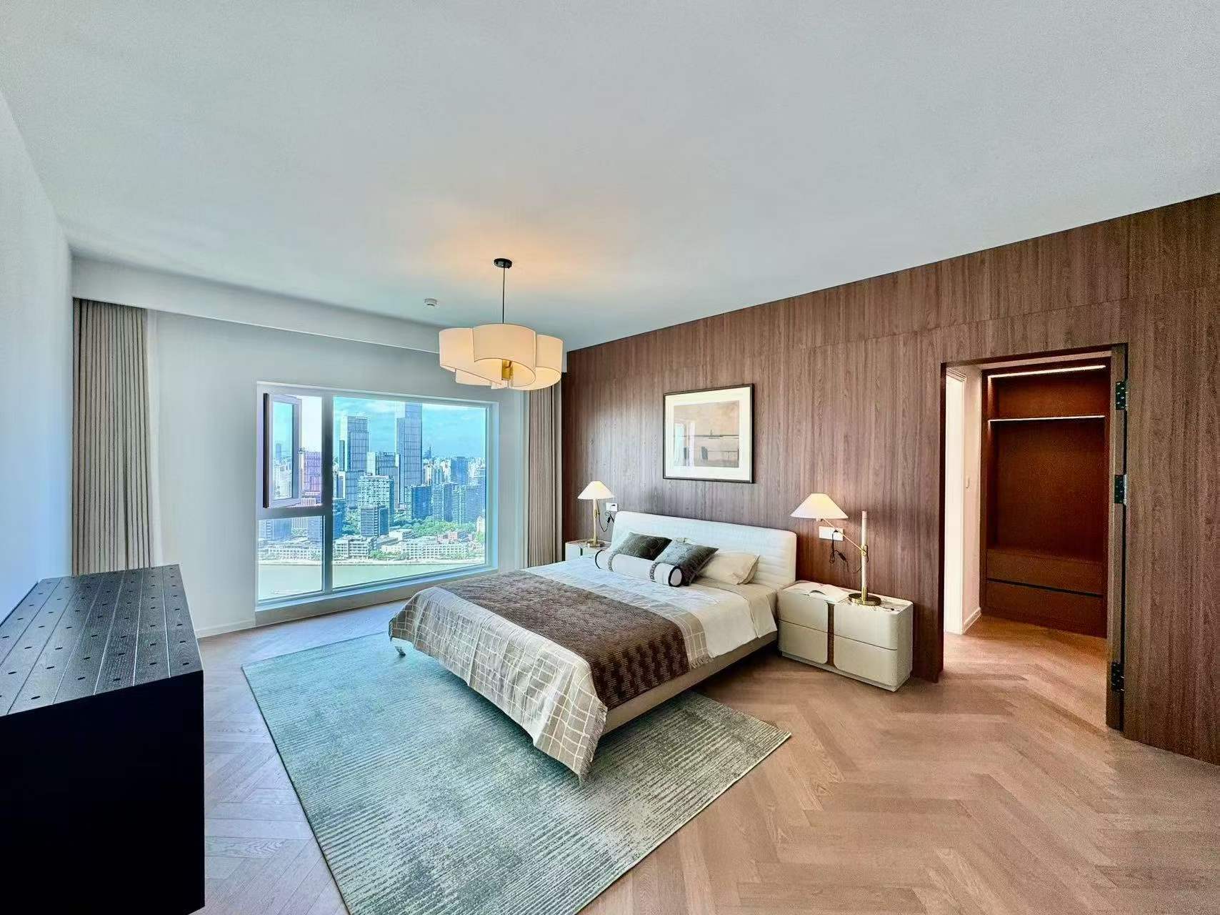 shimao-riviera-garden-lujiazui-pudong-4-bed-3-bath-clubhouse-pool-shanghai-rentals (6) Unobstructed river-view 4-bed unit at Shimao Riviera Garden in Lujiazui. 315 sqm, panoramic Bund views, 70% greenery, clubhouse. 88,000 RMB/month.