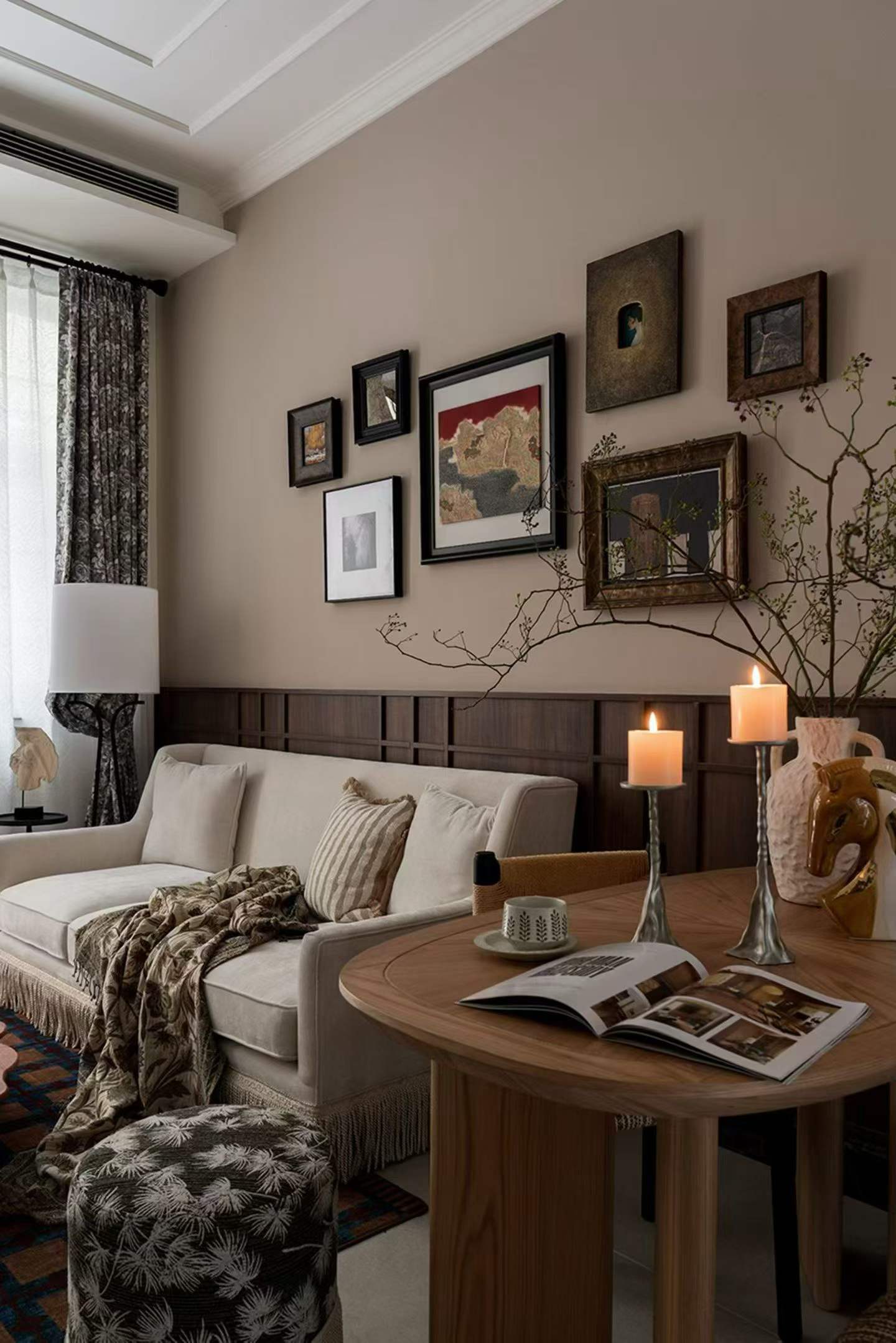 xiangyang-road-lane-house-prime-ffc-location-3-bed-shanghai-rentals (1) Entire 4-story lane house on South Xiangyang Road in the FFC's Wutong District. 3 bedrooms, 140 sqm. Near Huaihai Road and Shaanxi South Road Station. 38,800 RMB/month.