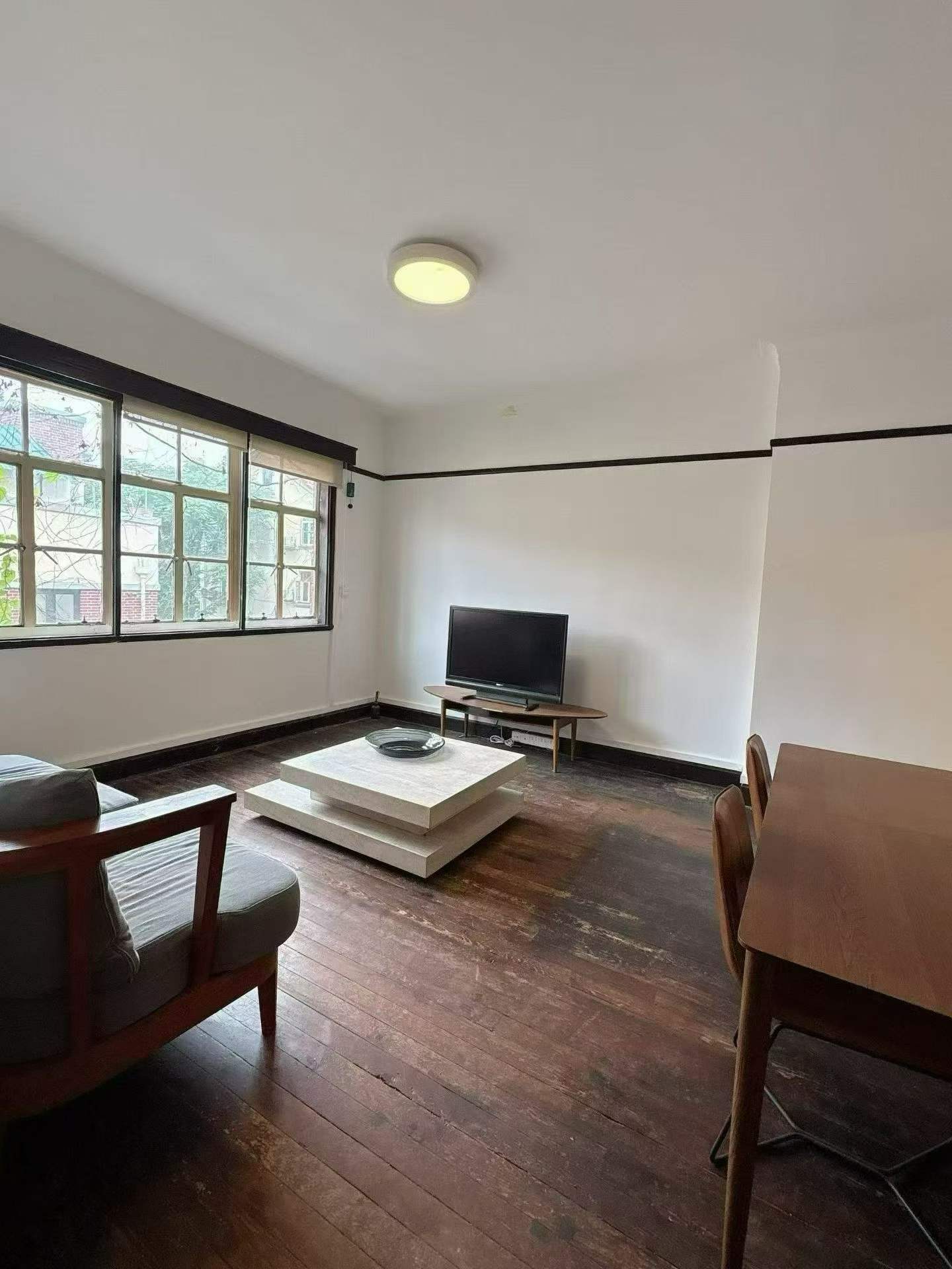 anfu-road-lane-house-2-bed-1-bath-ffc-prime-location-shanghai-rentals (1) 3rd floor unit on Anfu Road near Wukang Road. 2 beds, 2 living rooms, 1 bath, north-south through, private balcony. Prime FFC location. 17,000 RMB/month.