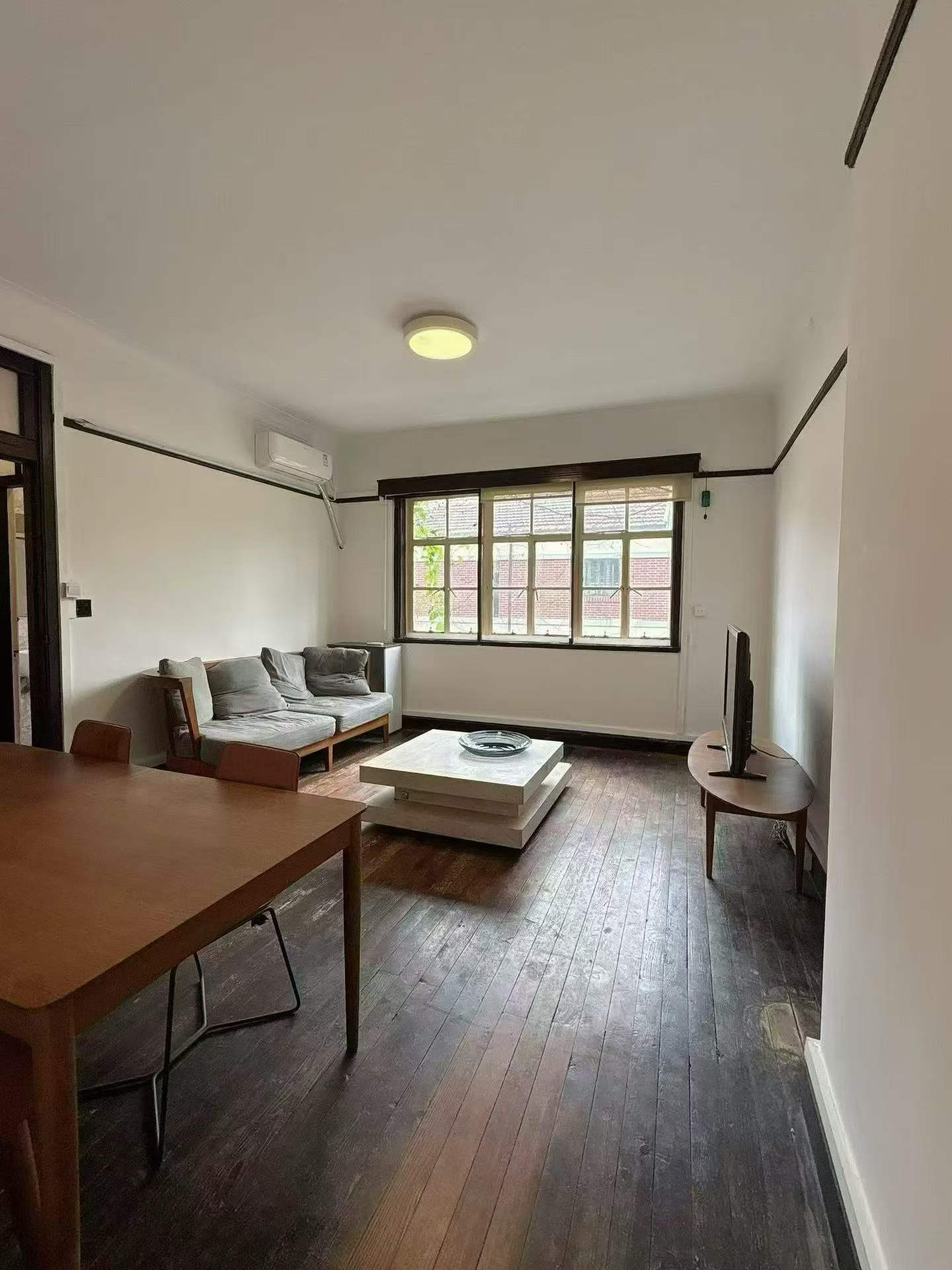 anfu-road-lane-house-2-bed-1-bath-ffc-prime-location-shanghai-rentals (2) 3rd floor unit on Anfu Road near Wukang Road. 2 beds, 2 living rooms, 1 bath, north-south through, private balcony. Prime FFC location. 17,000 RMB/month.