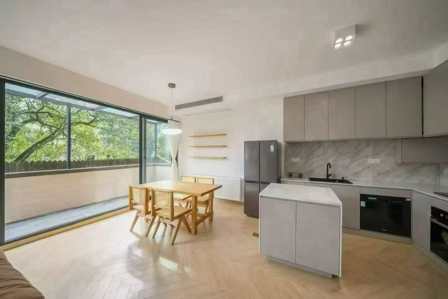 huaihai-road-lane-house-2-bed-2-bath-wall-heating-prime-ffc-shanghai-rentals (3) 2-bed, 3-bath ground floor duplex at Shangfang Garden on Huaihai Road. Luxury renovation, wall heating, central AC, dishwasher, smart toilet. 27,800 RMB/month.