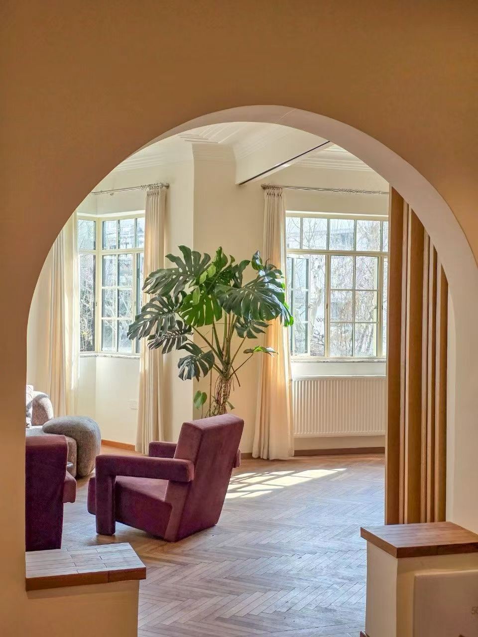 huaihai-road-lane-house-ffc-2-bed-2-bath-wall-heating-shanghai-rentals (3) 1+1 bed lane house at Xinkang Garden on Huaihai Road. 120 sqm, wall heating, electronic bidet, heritage building (1934). Steps from Changshu Road. 38,000 RMB/month.