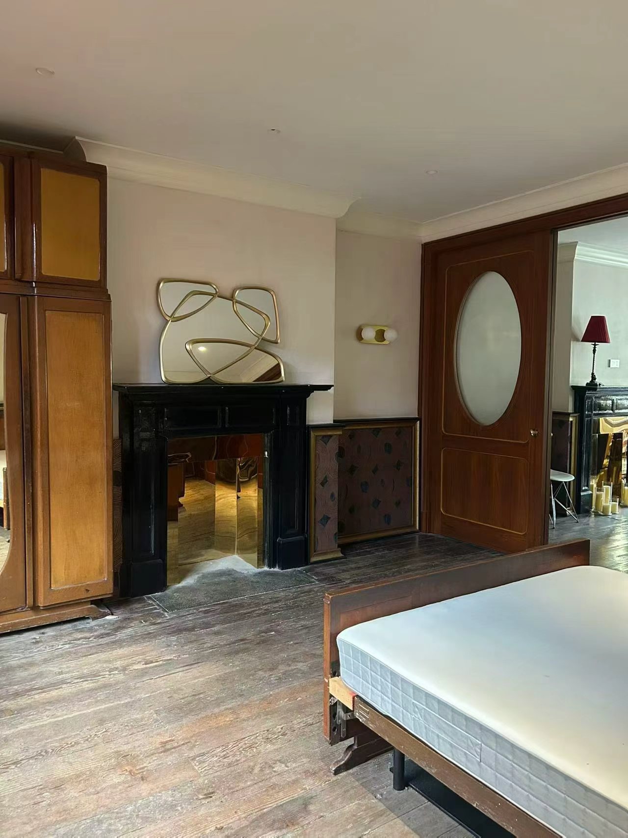 lane-house-for-rent-FFC-1-bed-1-bath-garden-shanghai-rentals (3) Lane house for rent in the FFC. 80 sqm, 1-bed, 1-bath lane house on Yanqing Road. 3rd floor entire unit, garden setting, quiet location. 17,000 RMB/month.