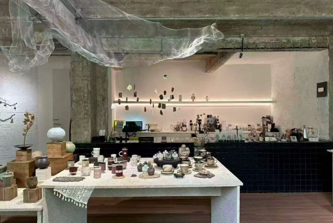 2nd floor commercial space at Nanchang Building, a 1933 Art Deco heritage landmark near IAPM. 180 sqm open plan. Ideal for showroom or design studio. 65,000 RMB/month.