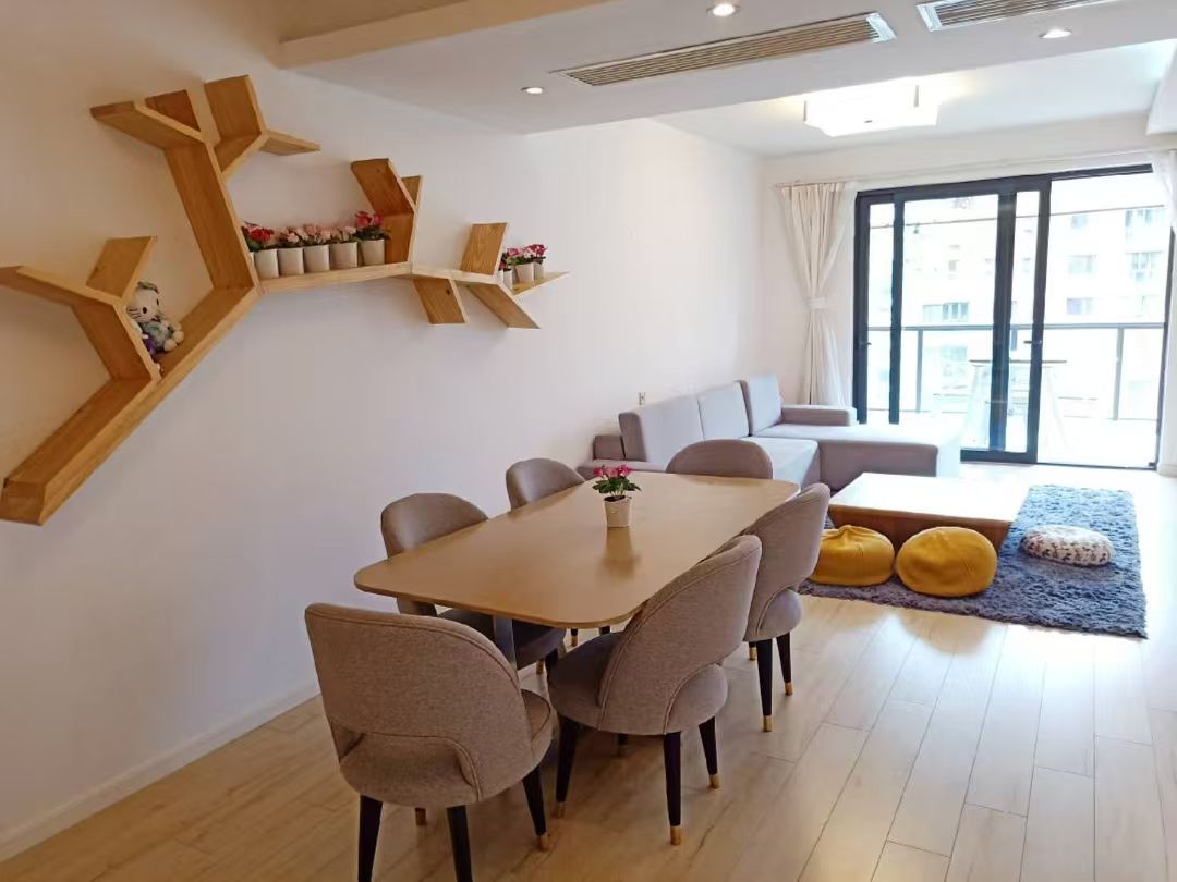 territory-shanghai-apartment-for rent-2-bed-1-bath-jingan-shanghai-rentals (8) 2-bed, 2-living, 1-bath unit at Territory Shanghai. 118 sqm, south-facing balcony, central Jing'an location near Nanjing West Road. 19,000 RMB/month.