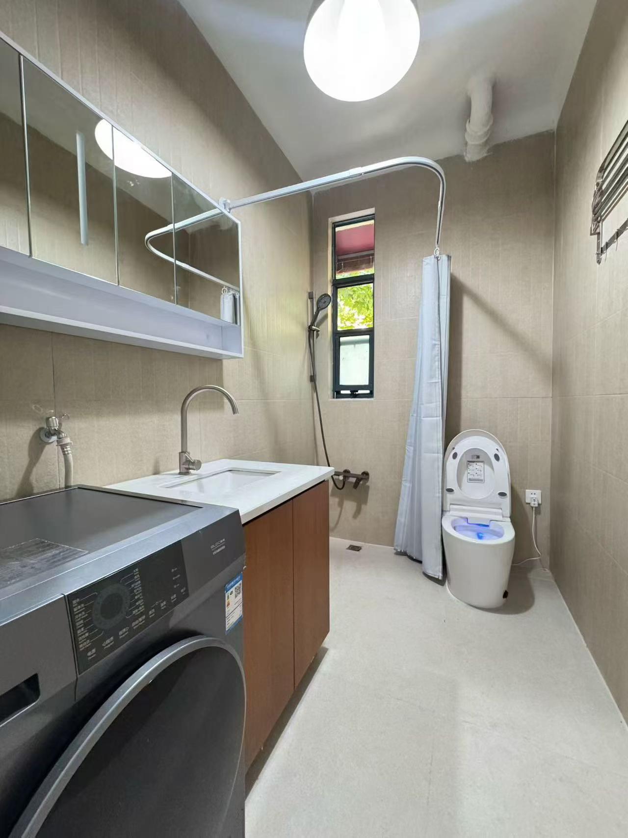 wuyuan-road-lane-house-ffc-1-bed-1-bath-shanghai-rentals (6) 1-bed, 1-bath heritage unit on Wuyuan Road. South-facing bedroom and living room, bright, one unit per floor, owner direct. 9,800 RMB/month.