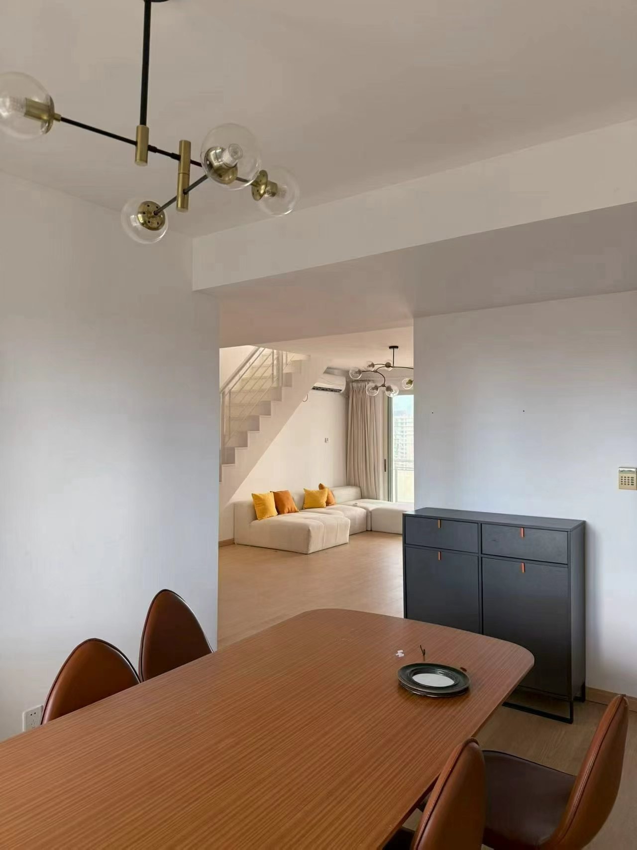 la-cite-xujiahui-3-bed-2-bath-penthouse-terrace-clubhouse-shanghai-rentals (3) Penthouse unit at La Cite in Xujiahui. 155 sqm, 3 beds, 2 baths, storage room, 100 sqm private terrace. Steps from metro. 28,500 RMB/month.