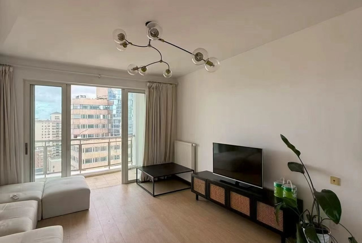 Penthouse unit at La Cite in Xujiahui. 155 sqm, 3 beds, 2 baths, storage room, 100 sqm private terrace. Steps from metro. 28,500 RMB/month.