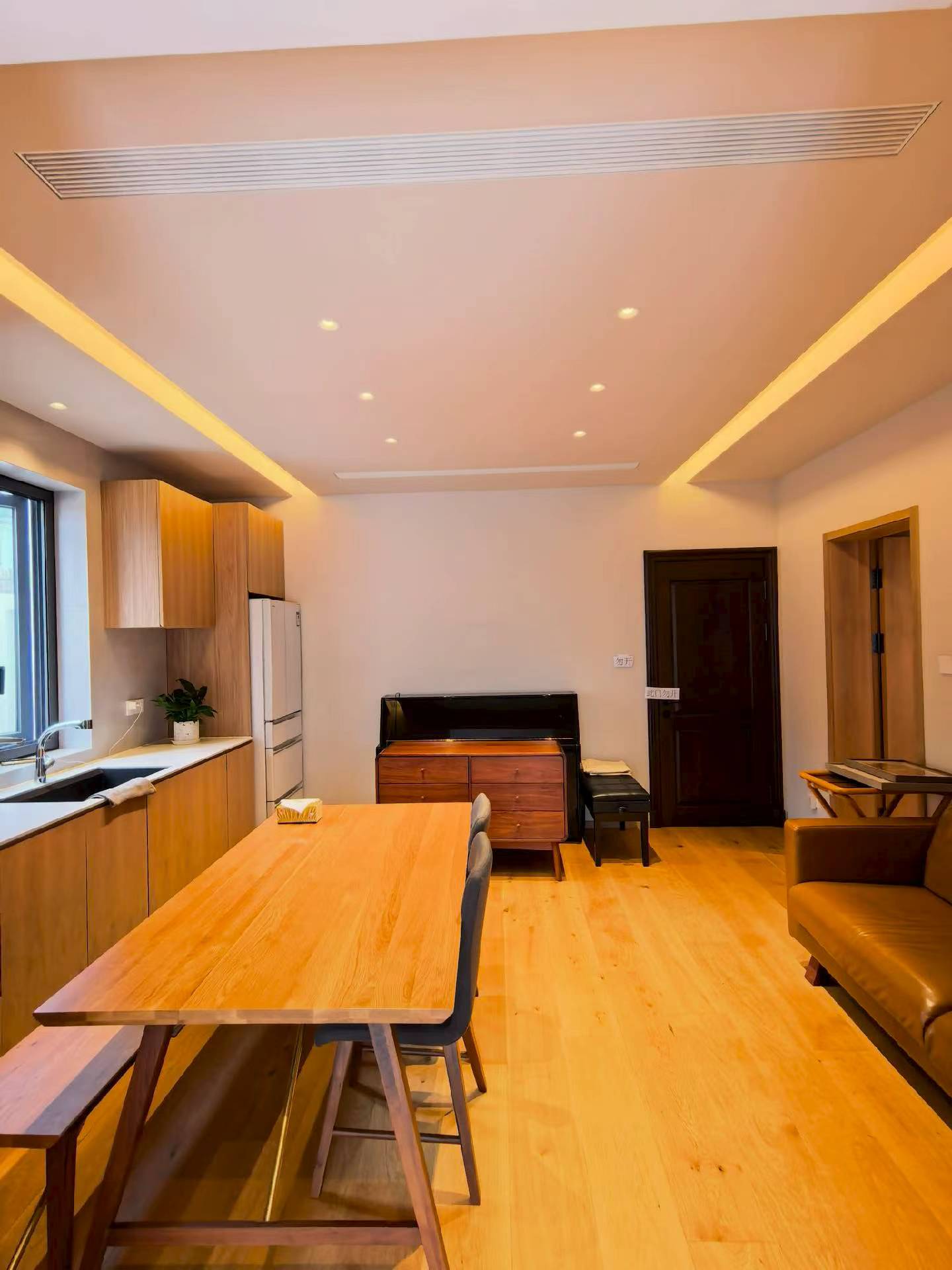 wuyuan-road-lane-house-private-garden-1-bed-1-bath-live-work-ffc-shanghai-rentals (2) Ground floor lane house on Wuyuan Road with 60 sqm private garden and parking. 1 bed, 1 bath, fully renovated, live or work. 28,000 RMB/month.