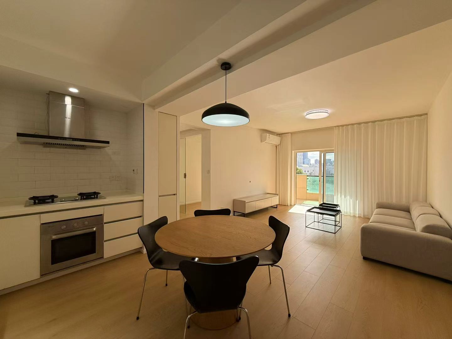 ambassy-court-ffc-2-bed-2-bath-floor-heating-clubhouse-shanghai-rentals (2) 2-bed, 2-bath unit at Ambassy Court on Huaihai Road. 122.88 sqm, south-facing balcony, underfloor heating, fully furnished, Ambassy Club access. 23,000 RMB/month. Also for sale.