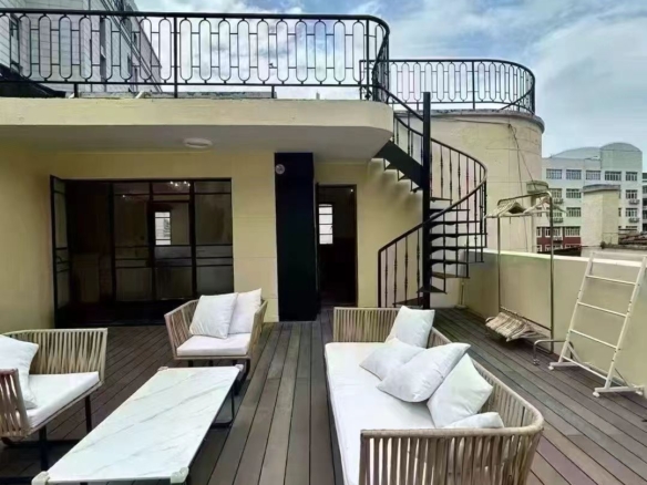 Unique 170 sqm unit at Lane 180, Xinle Road. 2 large bedrooms, 200+ sqm exclusive outdoor space with double terraces. Ideal for residence or studio. 30,800 RMB/month.